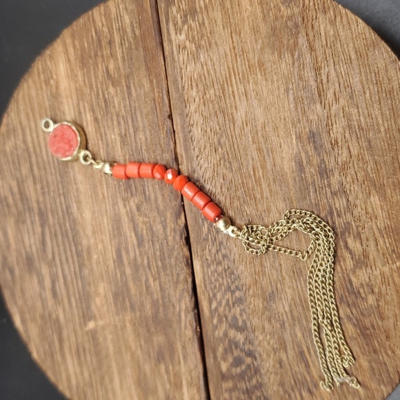 Coral orange geode sparkle‎ drop pendant - Picture 1 of 2